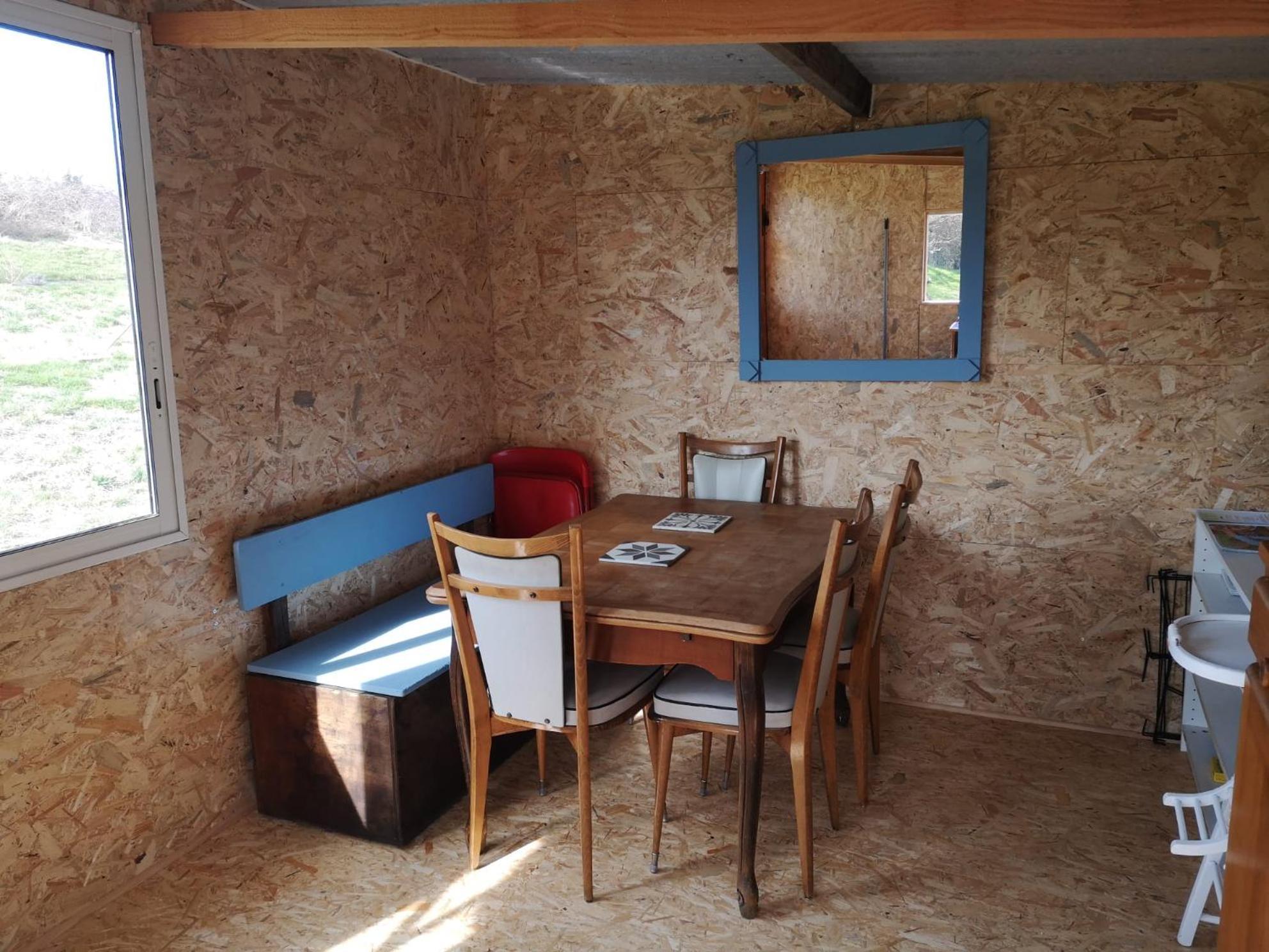 Sous Les Toiles De Pautilou Hotel Molles Buitenkant foto